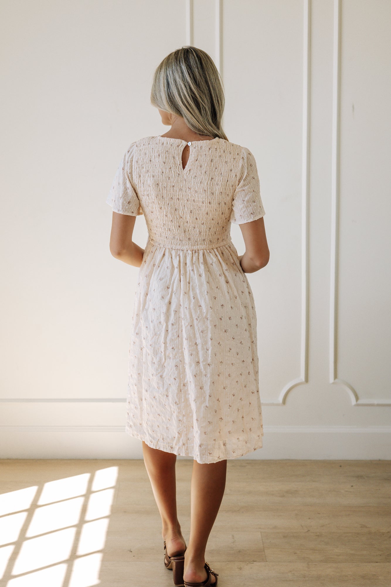 Maylee Dress in Peach