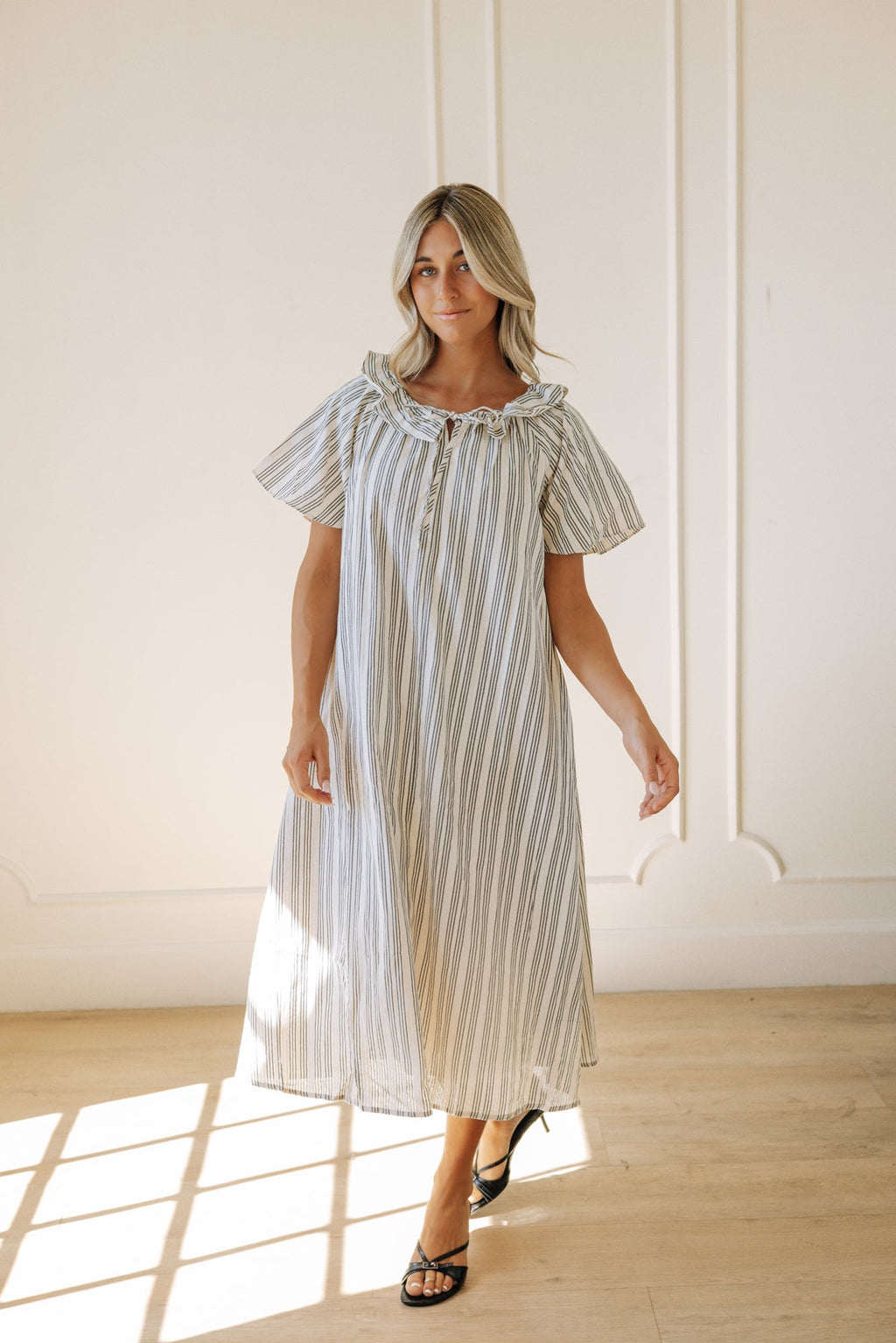 Andra Dress in Ivory