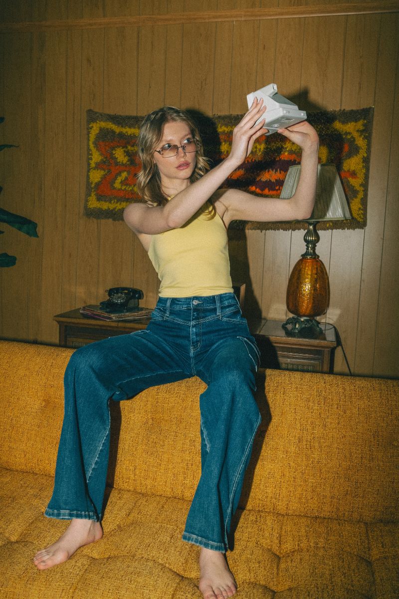 Andrea 90s Wide High Rise Wide Jeans