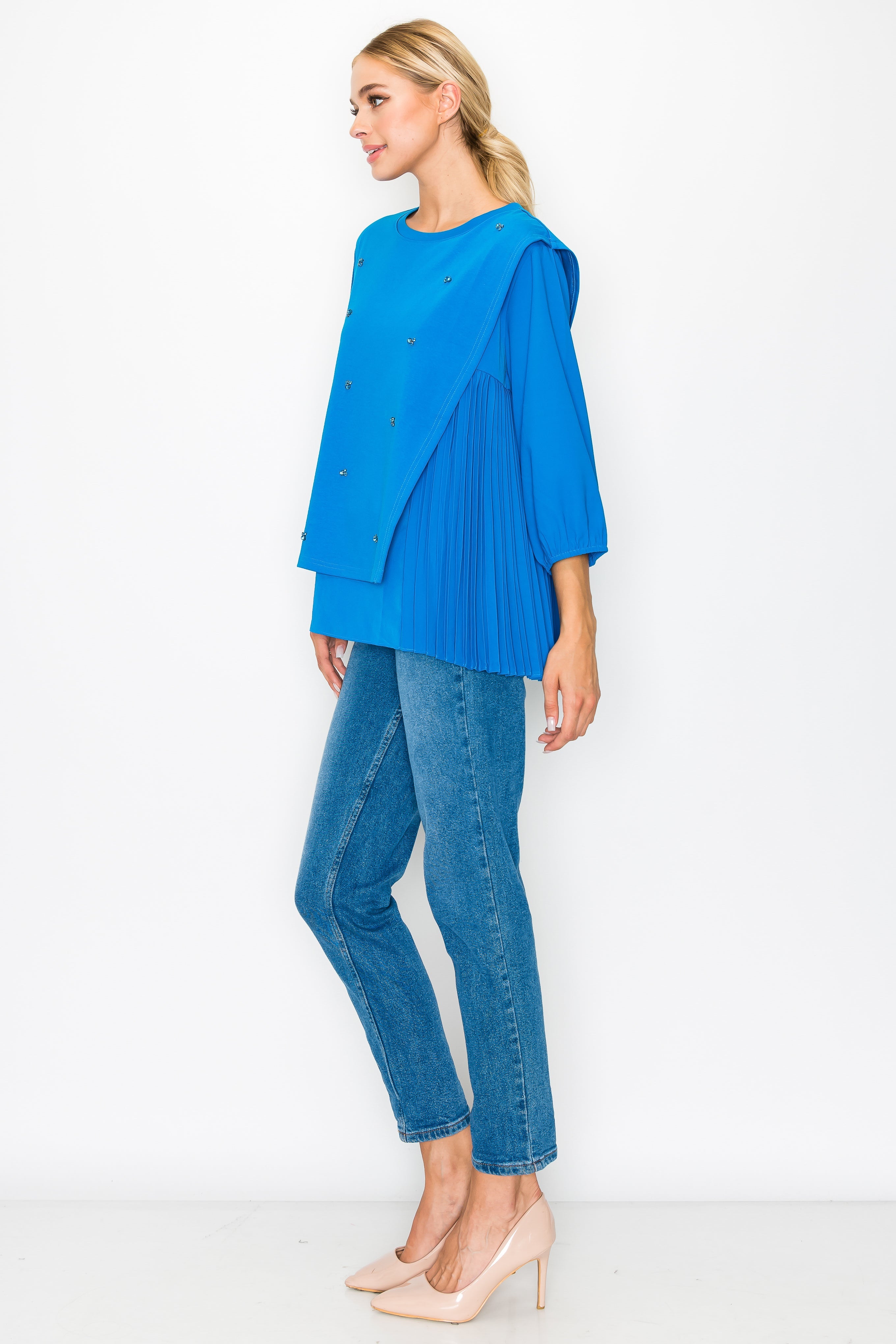 Rilynn Top with Pleating & Diamonds