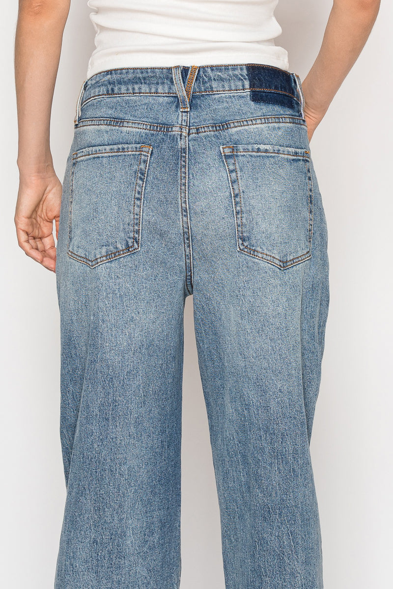 BLUE By Artemis Slim Ultra High Rise 90's Straight Jeans